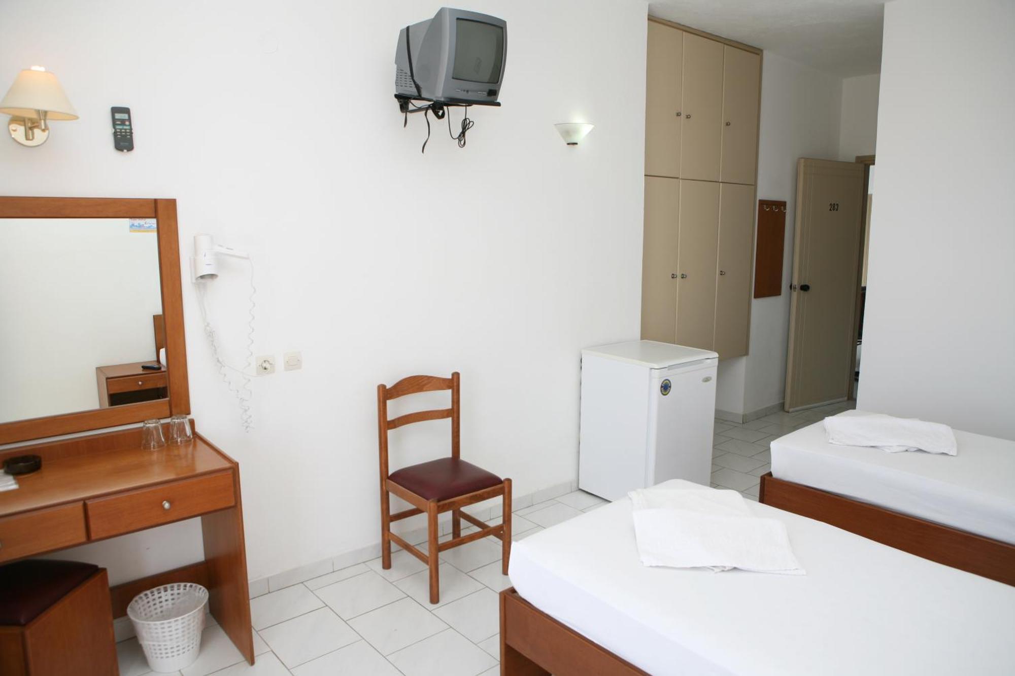 Hotel Kathrin Beach أذيليانوس كامبوس المظهر الخارجي الصورة